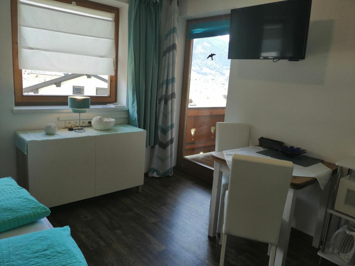 Haus Sonja Lägenhet Lermoos Exteriör bild