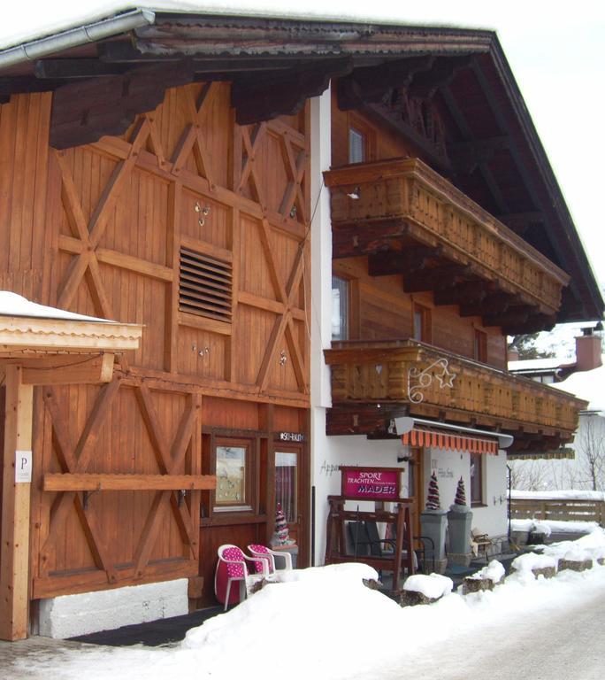 Haus Sonja Lägenhet Lermoos Exteriör bild
